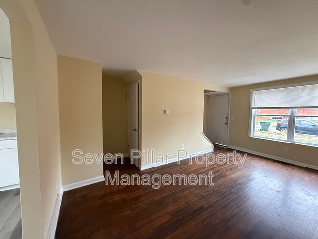 Building Photo - 3733 Briggs Rd