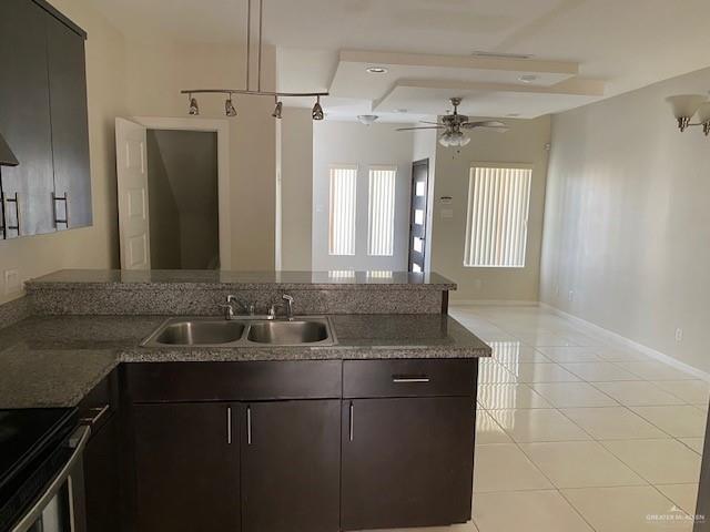 Building Photo - 25 W Fig Ave