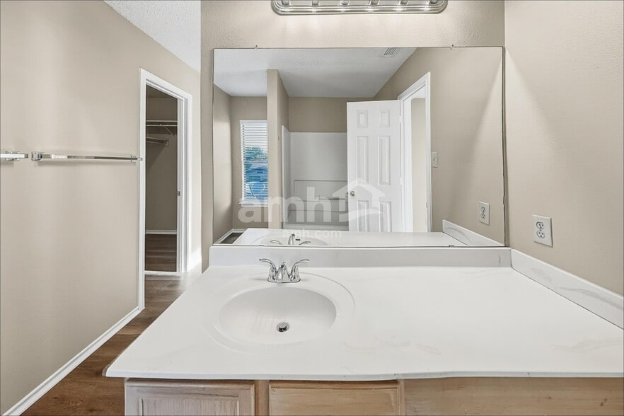 Building Photo - 11234 Berkley Sq