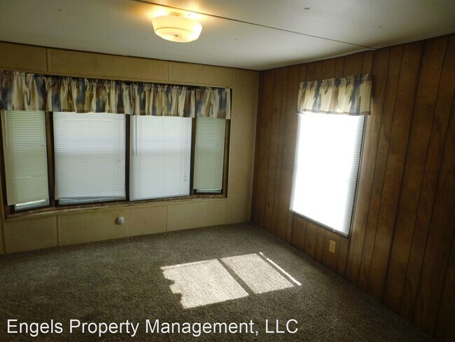 Building Photo - 2 br, 2 bath House - 12435 SW 130th St