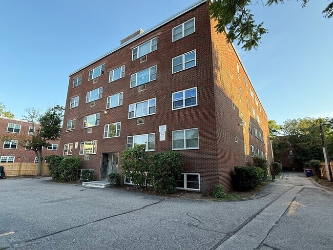 Building Photo - 269 Harvard St