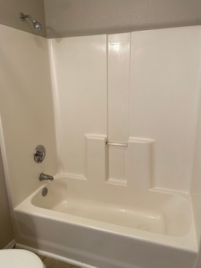 Building Photo - Apartment in Branson East, Kirbyville
