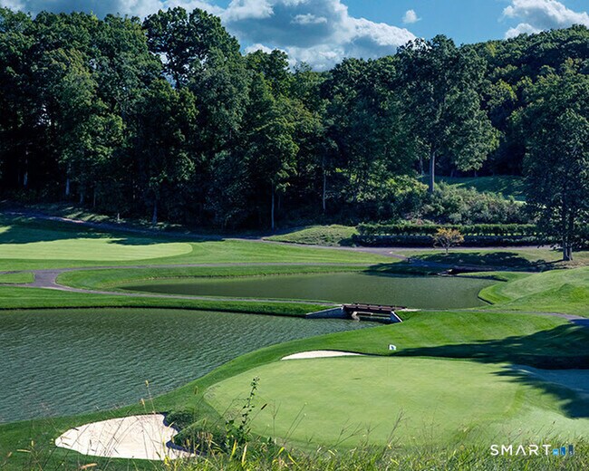 Building Photo - 5 Pierson Green