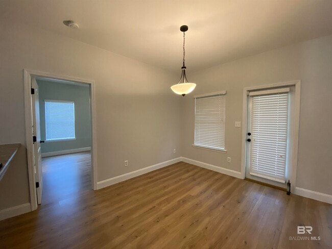 Building Photo - 24304 Raynagua Blvd