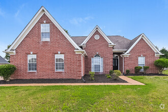 Building Photo - Comfort & Charm in Olive Branch