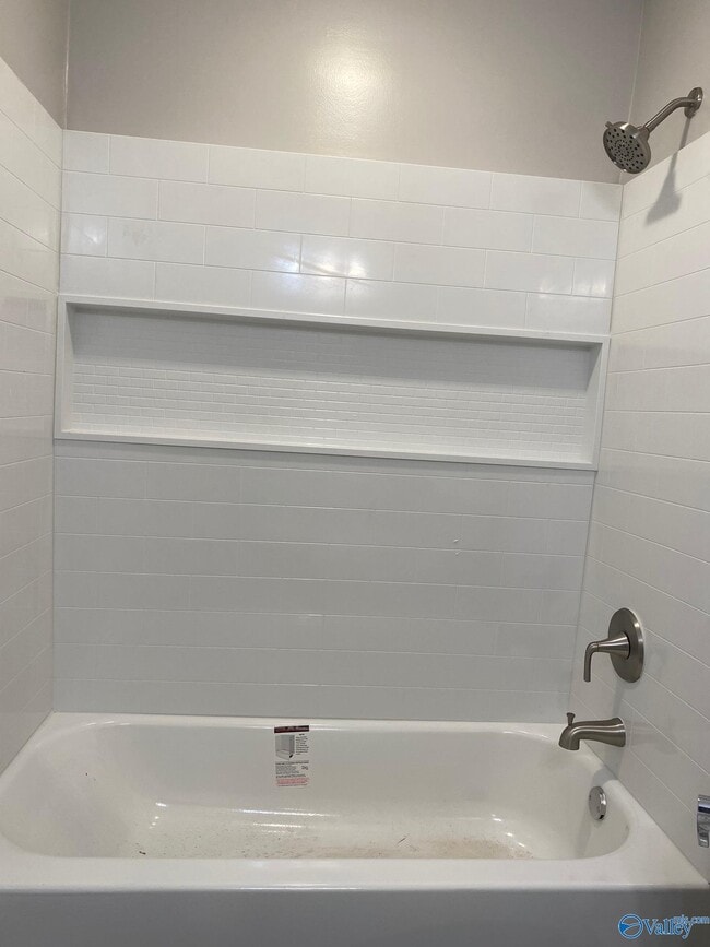 Building Photo - 4411 McClain Ln NW