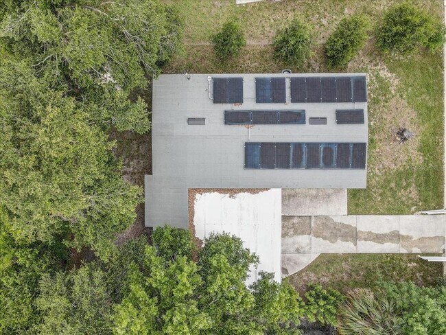 Building Photo - 2018 Windsor Way