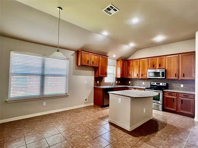 Building Photo - 2824 Coyote Trail