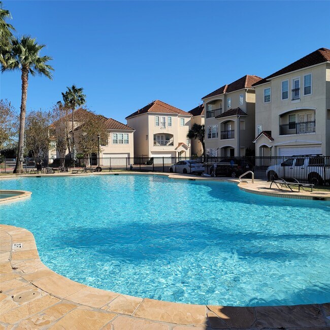 Building Photo - 7111 Harmony Cove