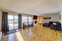 Building Photo - 1020 Lakeside Ct