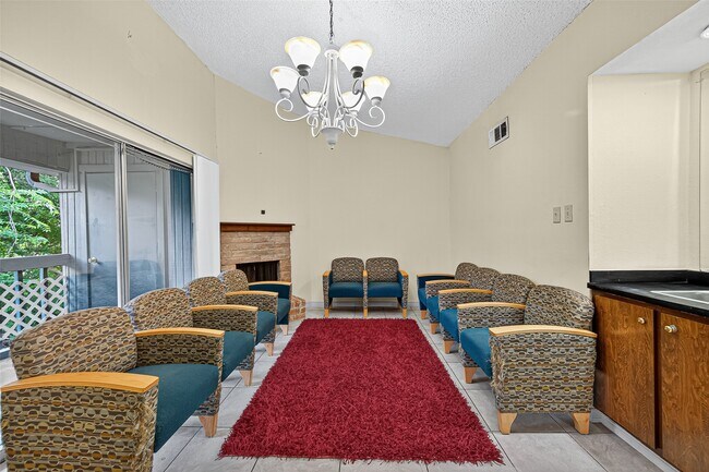 Building Photo - 8360 Jorine Dr