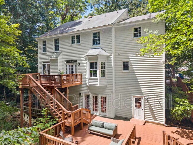 Building Photo - 1809 Winding Way