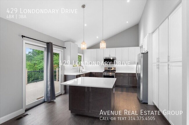 Building Photo - 429 Londondary Dr