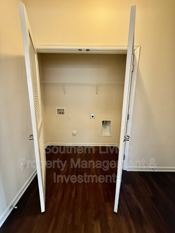 Building Photo - 9516 Birkwood Ct