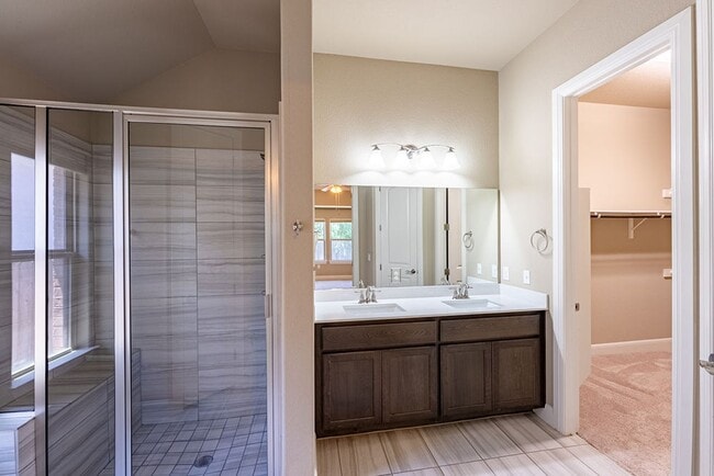 Building Photo - Charming Cedar Park Retreat: 3-Bedroom Home with Versatile Features and Community Amenities