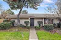 Building Photo - 4814 E Rialto Ave