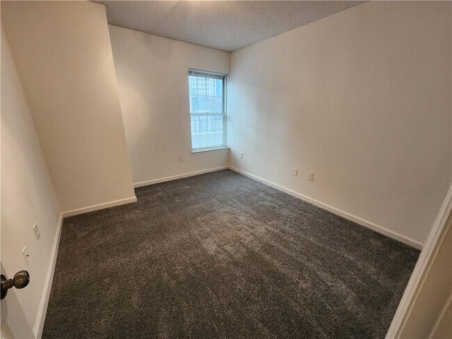 Building Photo - 199 14th St NE