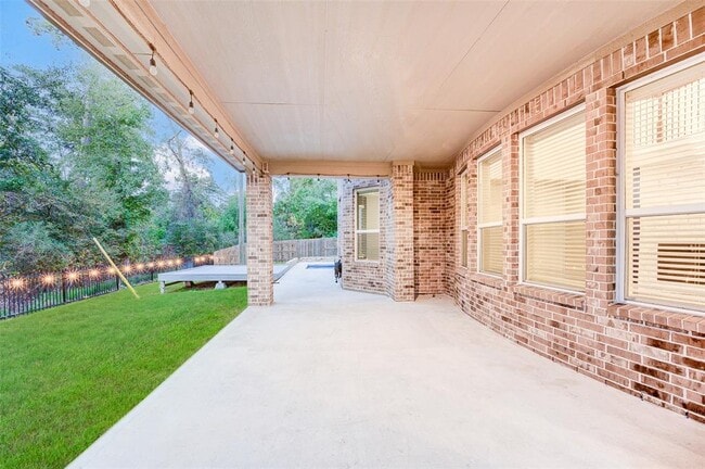 Building Photo - 14017 Northline Lake Dr