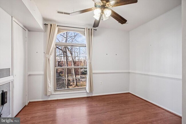 Building Photo - 3356 Woodburn Rd