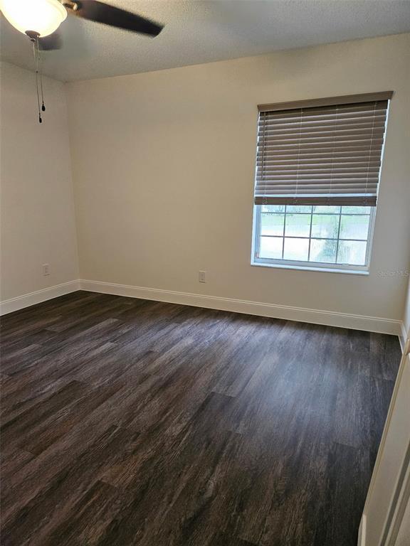 Building Photo - 2450 Sweetwater Country Club Dr