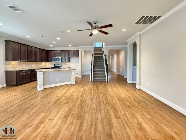 Building Photo - 8720 Indian Bluff
