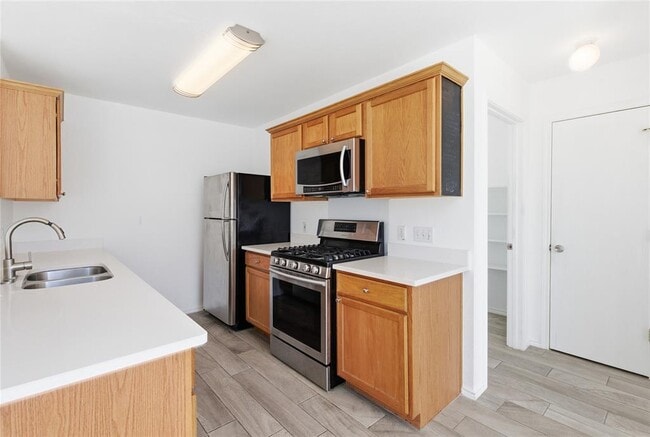 Building Photo - 1109 Mooreland Dr