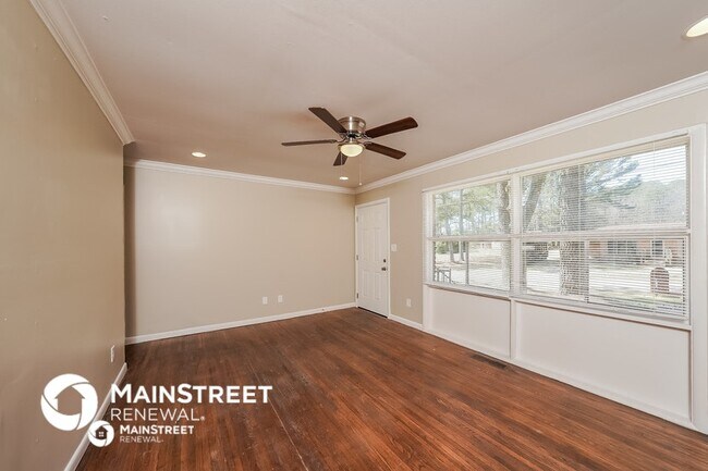 Building Photo - 9765 Virginianna Dr