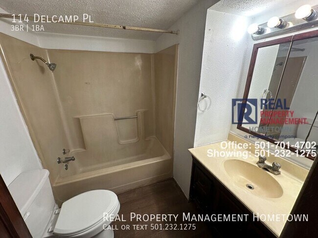 Building Photo - 114 Delcamp Pl