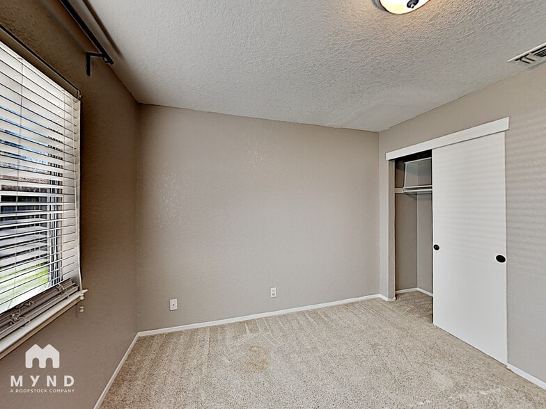 Building Photo - 4430 Sunrise Ct