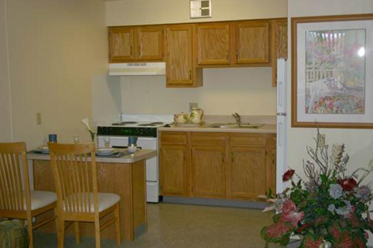 Euclid Hill Villa 62+ 100 Richmond Rd Cleveland OH 44143 Apartment