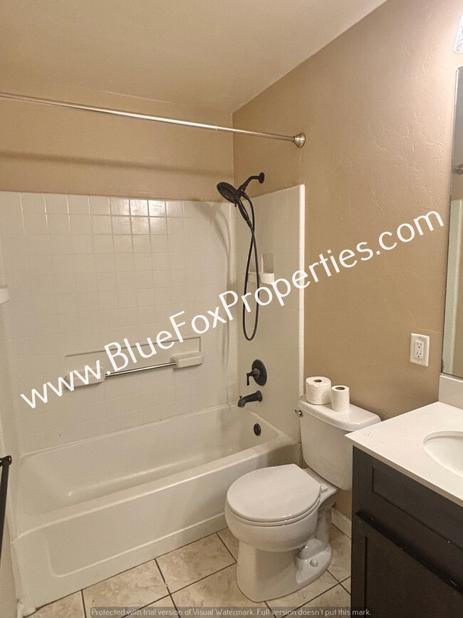 Building Photo - 13303 E Almond Crest Dr