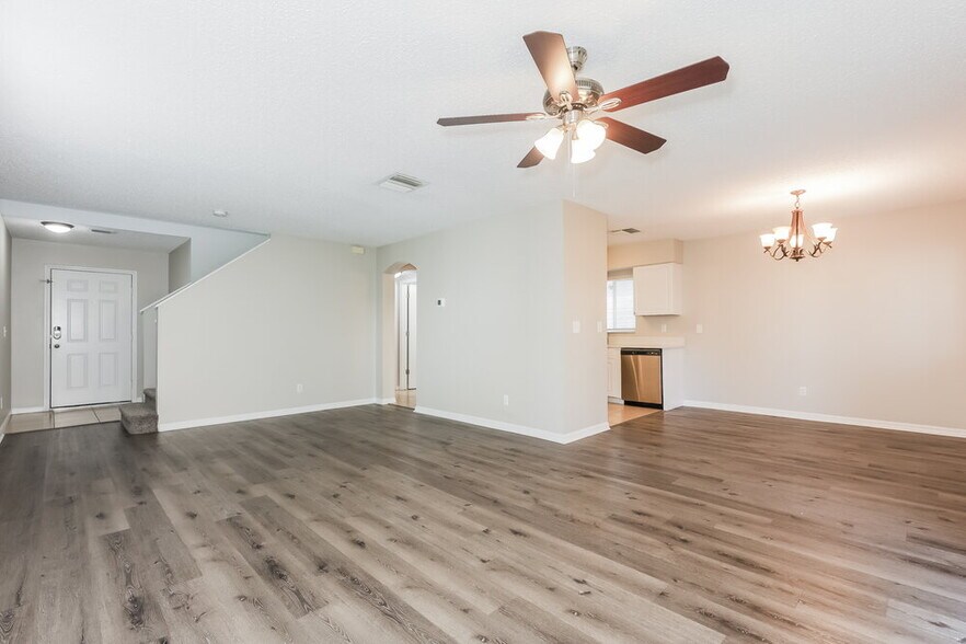 Building Photo - 12914 Fennway Ridge Dr