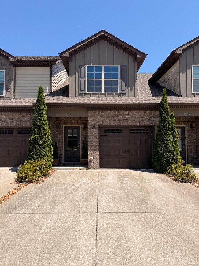 Building Photo - 4113 Suntropic Ln