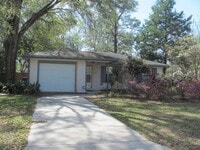 Building Photo - 1731 NW 32nd Pl