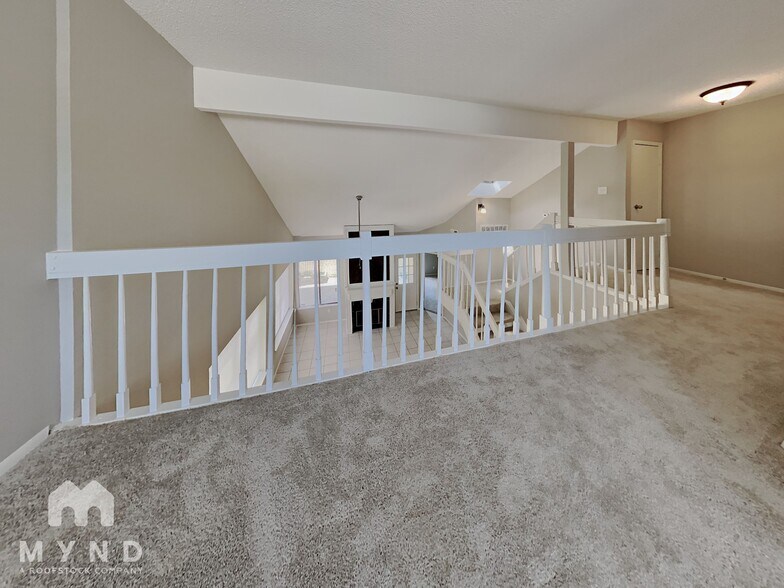 Building Photo - 10826 Riana Dr