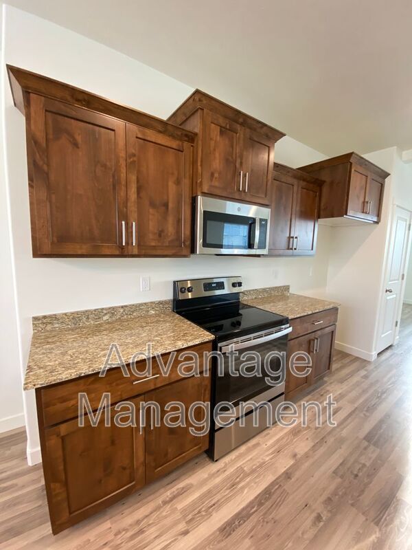 Building Photo - 531 S 1080 W