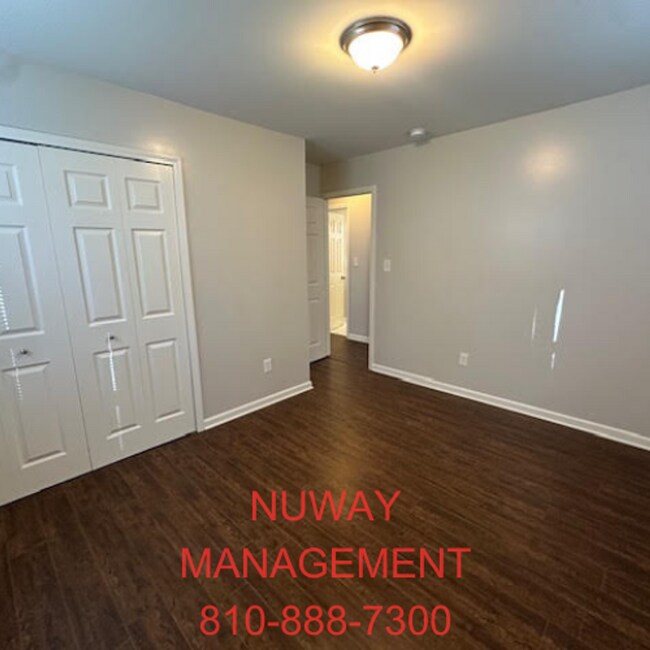 Building Photo - AVAILABLE NOW - 3 bedroom house in Grand B...