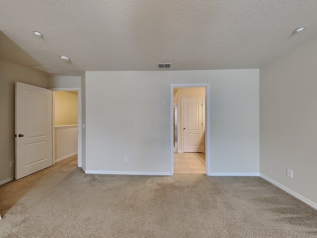 Building Photo - 7503 Aloma Pines Ct