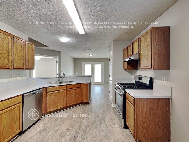 Building Photo - 11190 Wyndham Hollow Ln