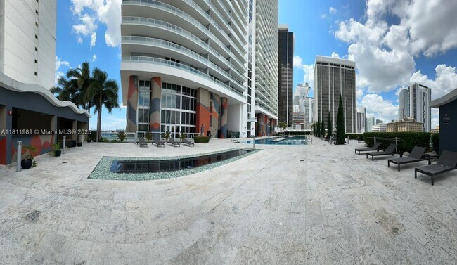 Building Photo - 50 Biscayne Blvd