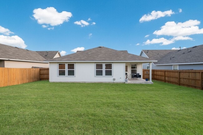 Building Photo - Jewel Curve Gem