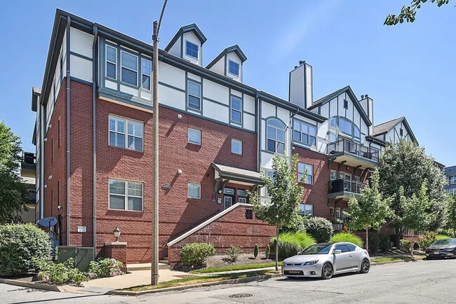 Building Photo - 22211 S Grand #209