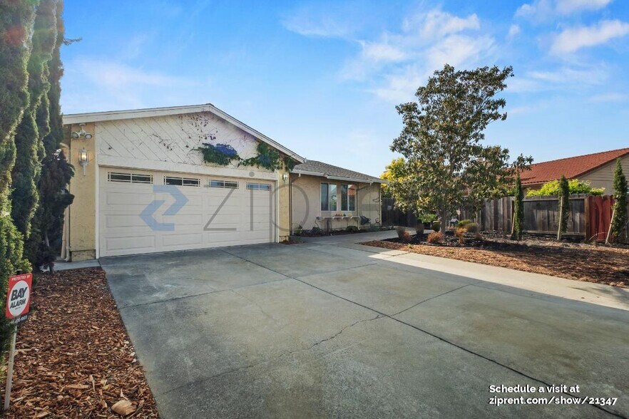 Building Photo - 112 Sunflower Ct