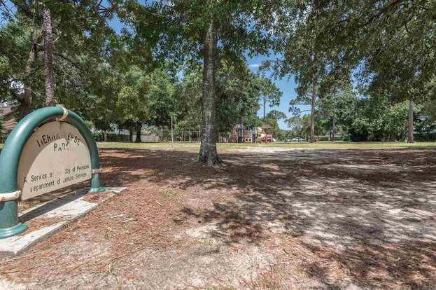 Building Photo - 4207 Cherry Laurel Dr