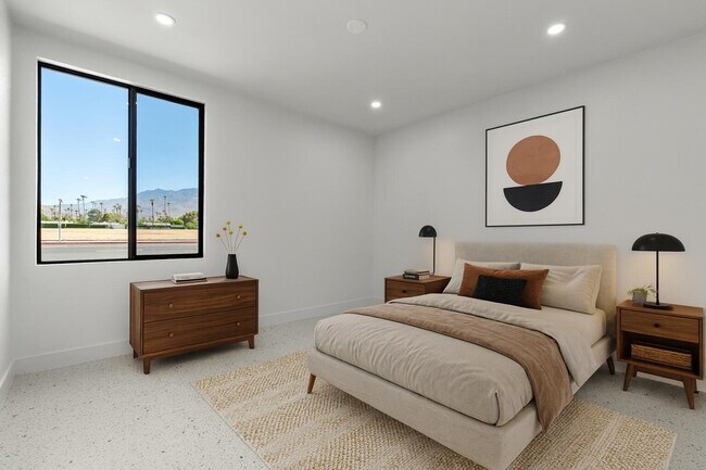 Building Photo - 1400 E Palm Canyon Dr