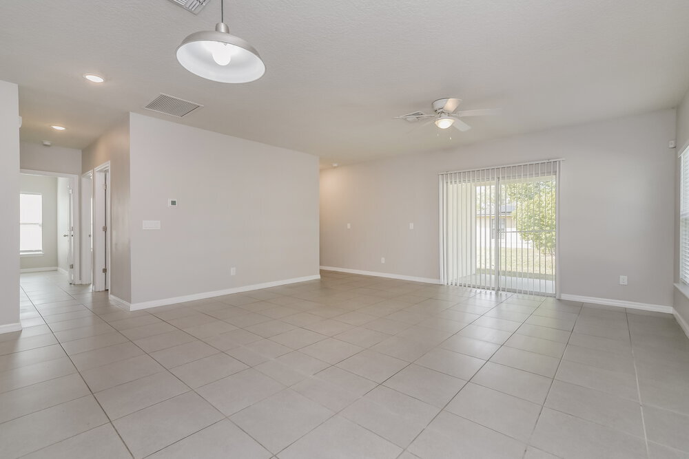 Building Photo - 370 Colonade Ct