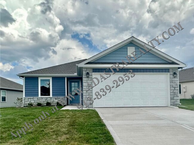 Primary Photo - Beautiful NEW BUILD 3 Bed 2 Bath Home in G...