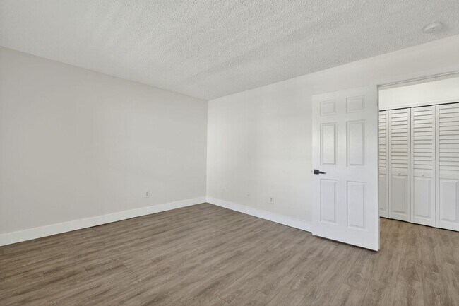 Building Photo - Outstanding one-bedroom, one-bath property with water views and upgrades.