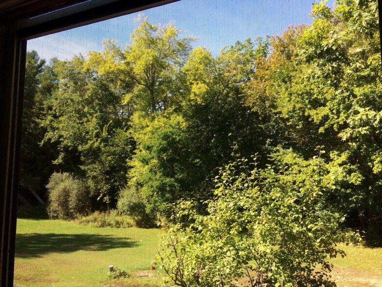 Building Photo - 12 Griffin Rd