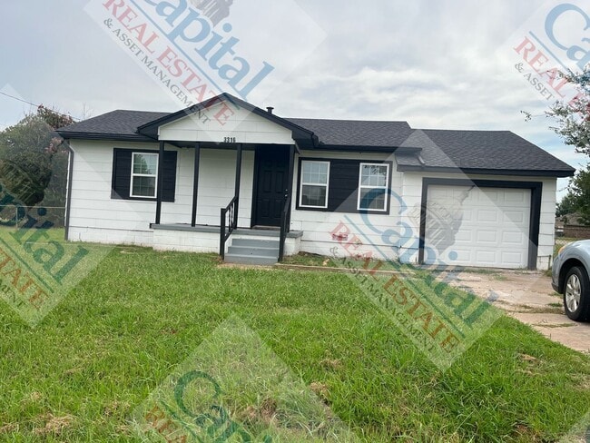 Building Photo - Charming 2 Bedroom w/ Move in Special